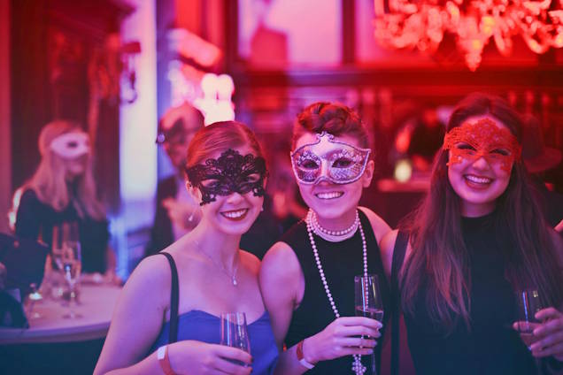 Image of Prom Gallery - Glow Up
